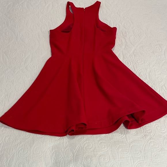 Elizabeth & James Red Racerback Dress Size 6 - Picture 7 of 12
